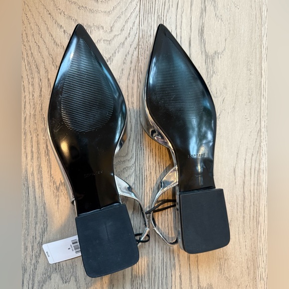 Silver pointed toe pumps - Picture 5 of 5